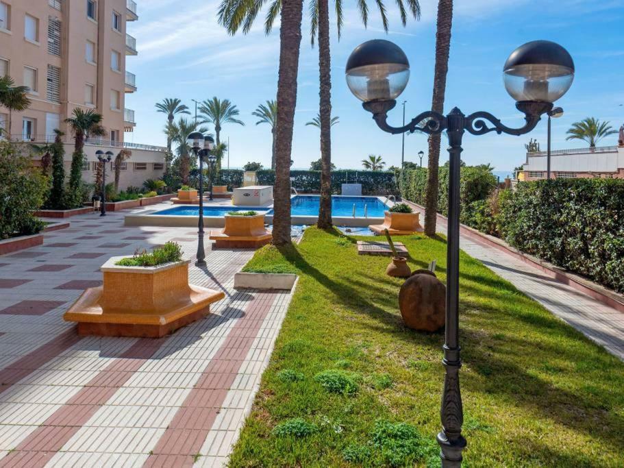 شقة Sea Front Apart. 2 Pools / 1ª Linea. 2 Piscinas سيجور دي كالافيل المظهر الخارجي الصورة