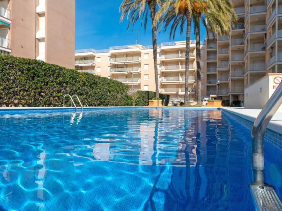 شقة Sea Front Apart. 2 Pools / 1ª Linea. 2 Piscinas سيجور دي كالافيل المظهر الخارجي الصورة